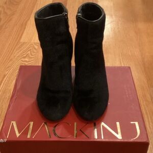 MACKIN J Black Women's Ankle Boots